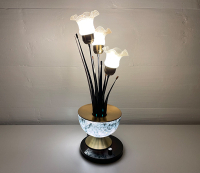 flora table lamp